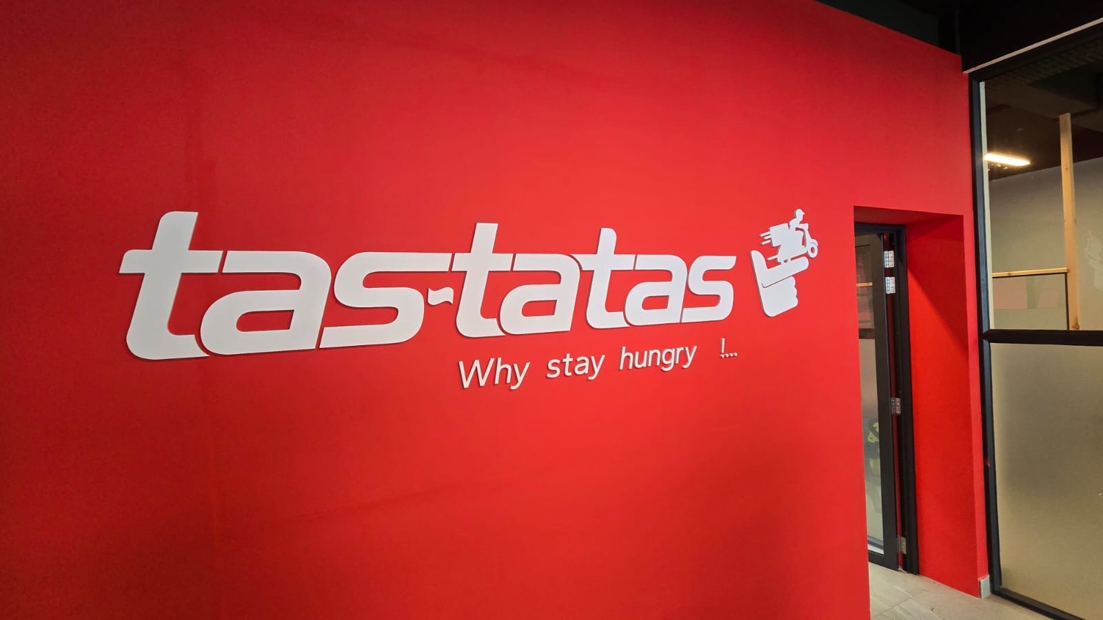 Tas-Tatas — Interior Finishing